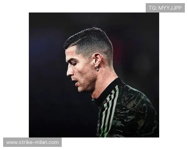 C罗手绘肖像展现足球之王的力量与优雅