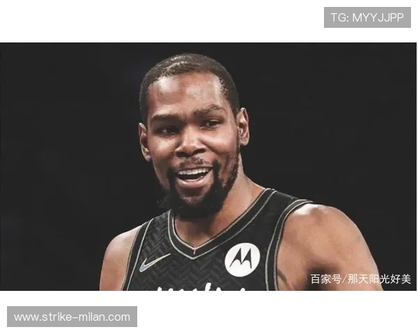 泰国足球男生球星最新排名揭晓 谁是当前最强球员